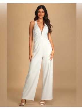 Lulus Timeless Moments White
Lace Straight Leg Jumpsuit